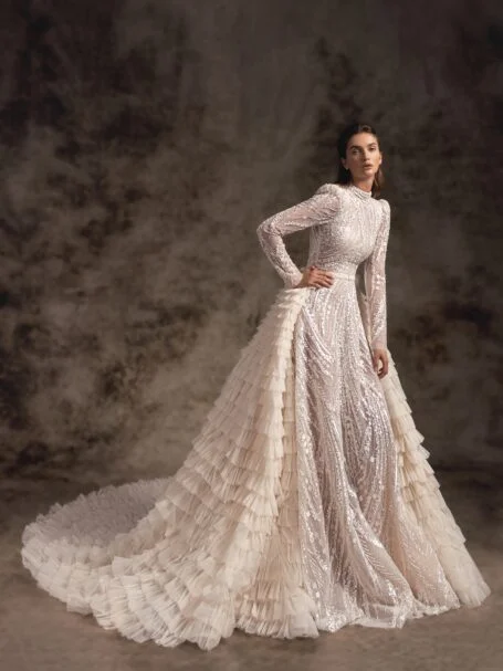 Boat wedding dress «Symphony»