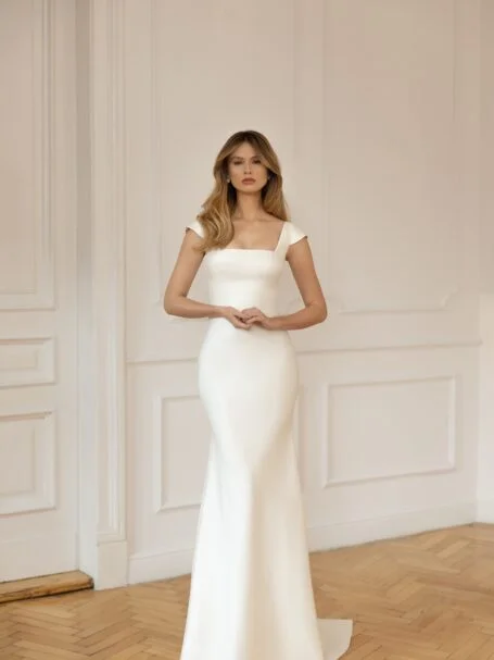 Ortis dress 3 by Eva Lendel from Less is More 2023