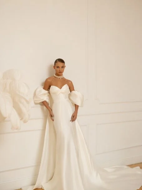 Sahara dress 1 by Eva Lendel from Less is More 2023