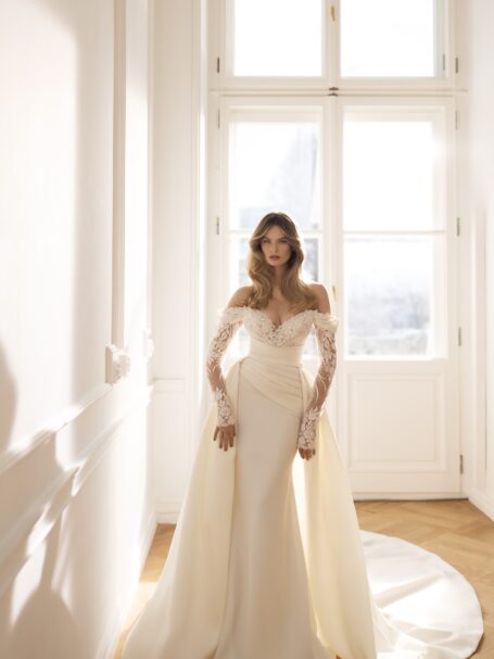 Scandi dress by Eva Lendel from Less is More 2023