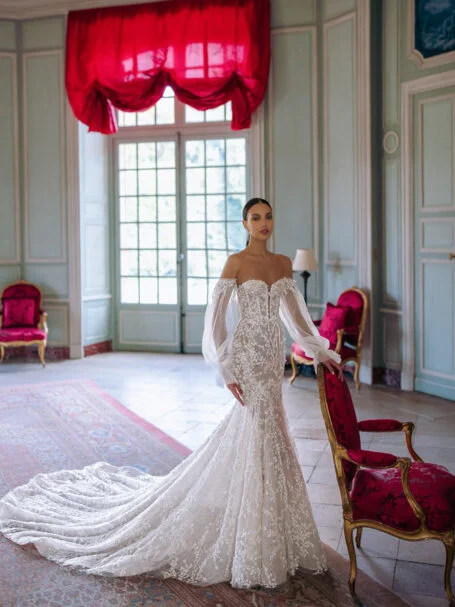 Arwen 3 wedding dress by WONÁ Concept from Atelier collection