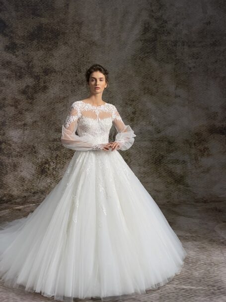 Uma 2 wedding dress by WONÁ Concept from Notte d'Opera collection