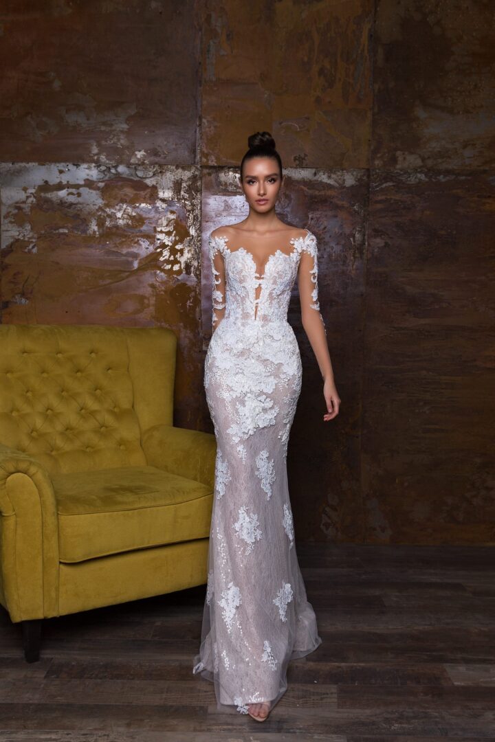★BAU by Bride And You★2024FW 超新作★DIORA long dress Low back wedding dress «Diora» with detachable bolero | WONA