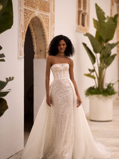 Priya 3 dress by WONA Concept from Alma de Oro collection