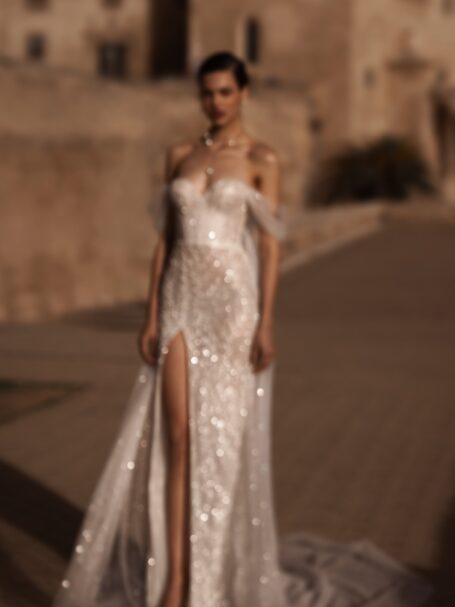 Yolanda 3 dress by WONA Concept from Alma de Oro collection