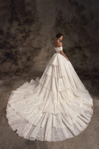Opera 3 wedding dress by woná concept from notte d'opera collection