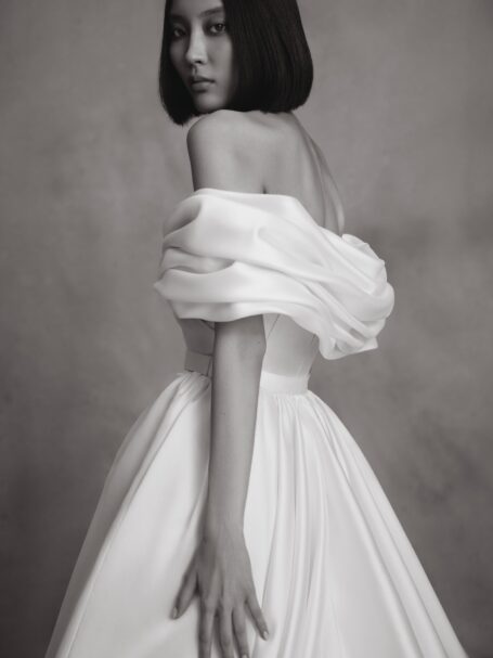 Wedding dress sample sale in NYC | bridal salon WONA