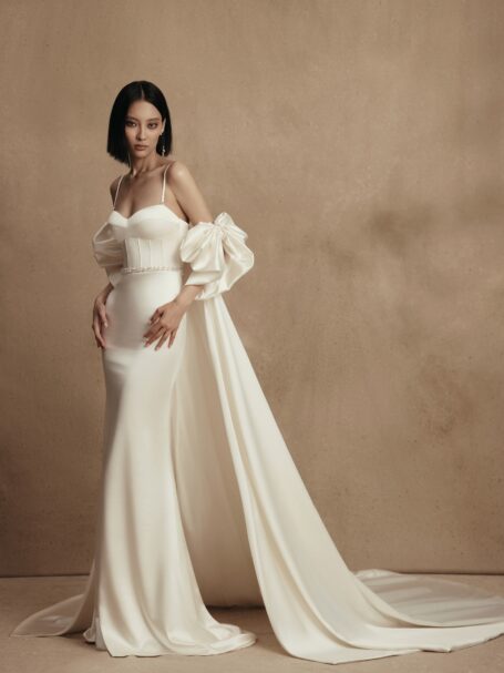 Cassandra 6 wedding dress by WONÁ Concept from Personality collection