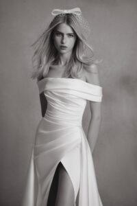 Cole 2 wedding dress by woná concept from personality collection