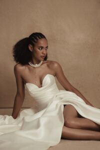 Lucia 6 wedding dress by woná concept from personality collection