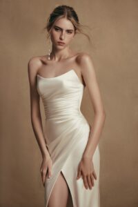 Michelle 3 wedding dress by woná concept from personality collection
