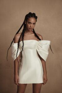 Triss 1 wedding dress by woná concept from personality collection