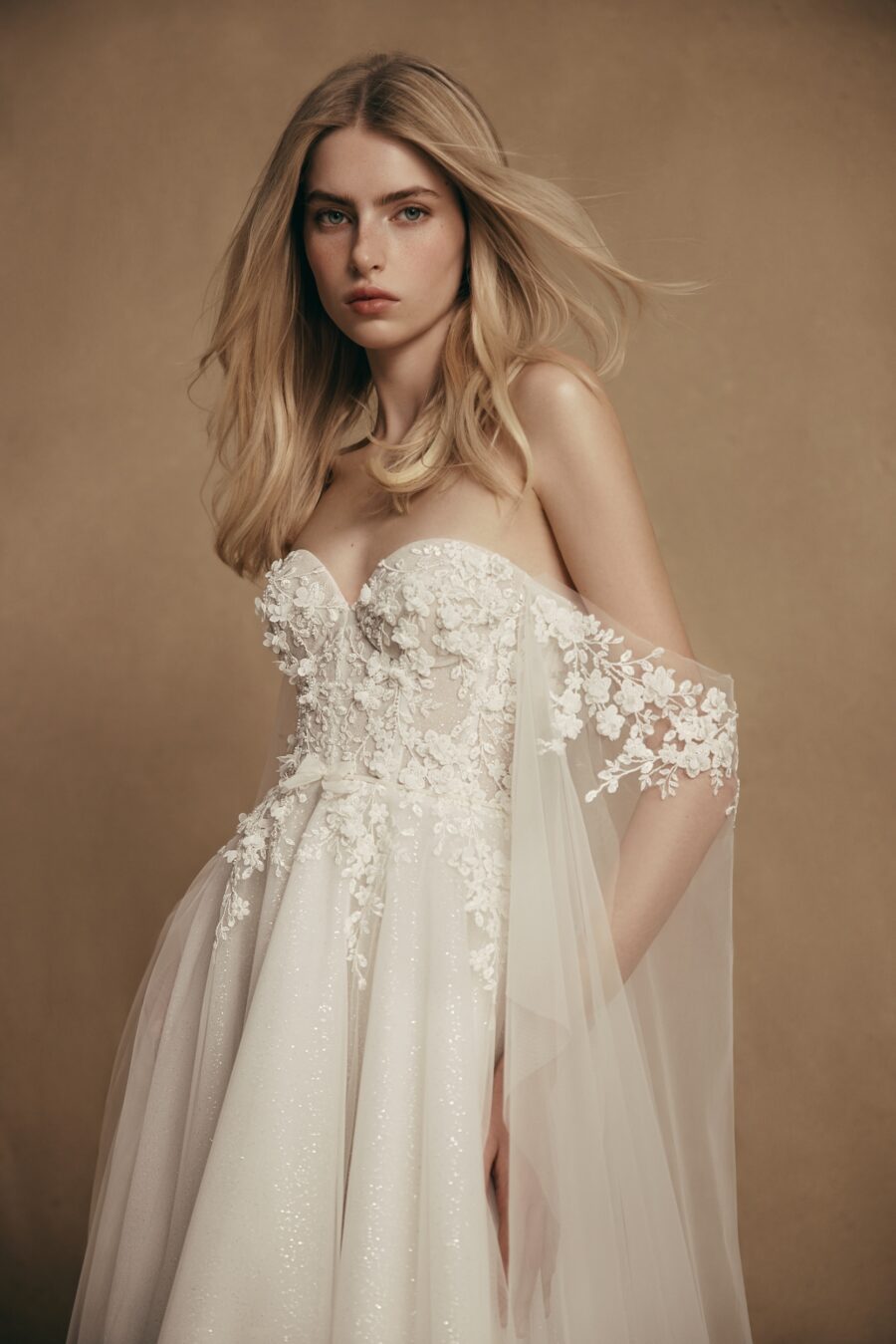 Vita 3 wedding dress by woná concept from personality collection