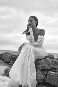 Ayleen 2 wedding dress by woná concept from atelier signature collection