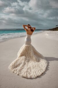 Kaas 1 wedding dress by woná concept from atelier signature collection