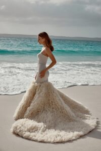 Kaas 2 wedding dress by woná concept from atelier signature collection