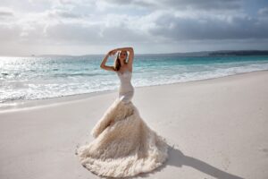 Kaas 4 wedding dress by woná concept from atelier signature collection