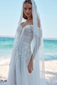 Katania 5 wedding dress by woná concept from atelier signature collection