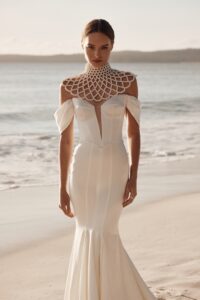 Spenser 2 wedding dress by woná concept from atelier signature collection