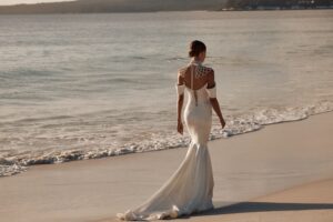 Spenser 6 wedding dress by woná concept from atelier signature collection