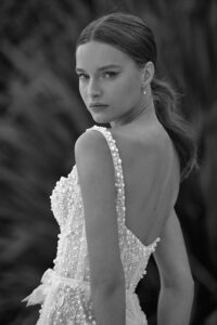 Thelma 3 wedding dress by woná concept from atelier signature collection