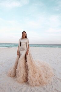 Viv 2 wedding dress by woná concept from atelier signature collection