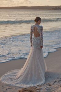 West 6 wedding dress by woná concept from atelier signature collection
