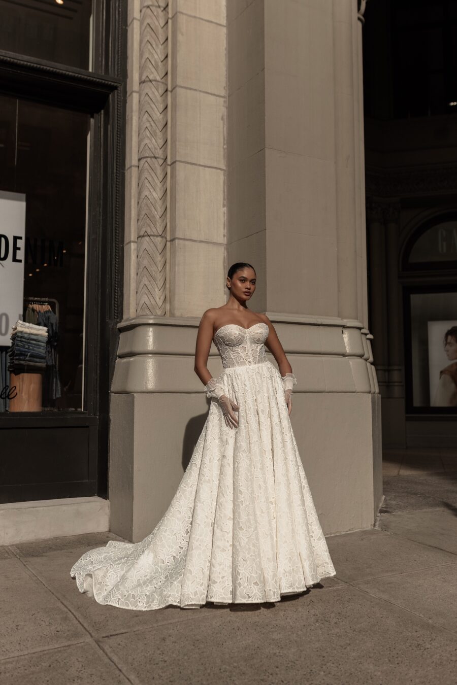 Kay 1 wedding dress by woná concept from urban elegance