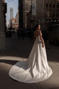 Mal 3 wedding dress by woná concept from urban elegance