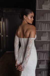 Sylvia 3 wedding dress by woná concept from urban elegance