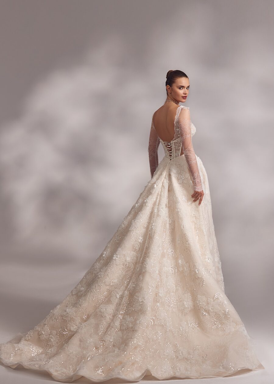 Lacing wedding dress «Arlene» with corset | WONA