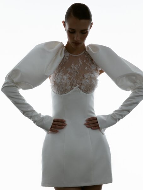 Low back wedding dress «Nirvana» with detachable skirt | WONA