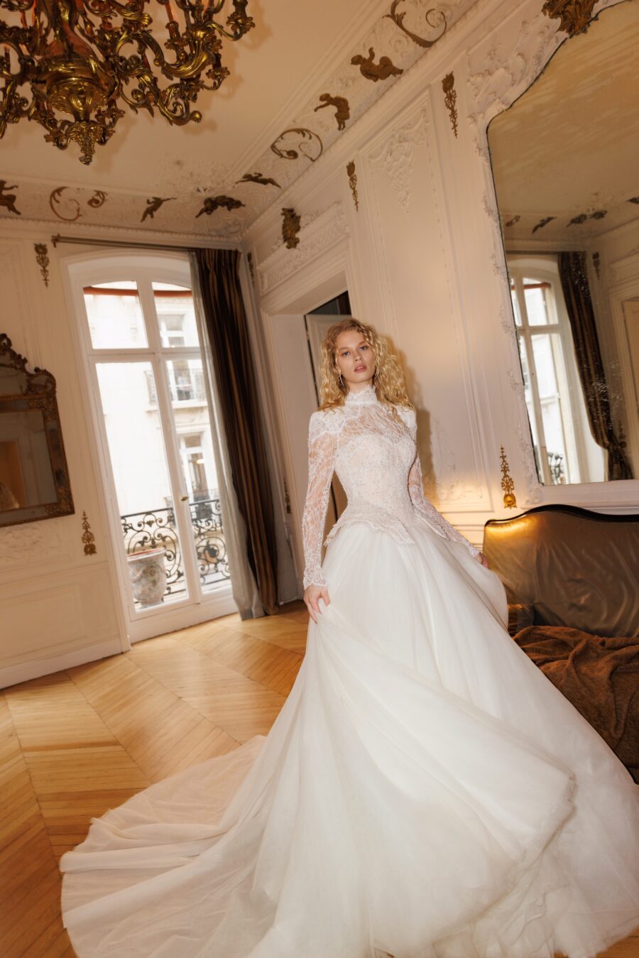 Lauder 1 wedding dress by wona concept from atelier lumiere collection