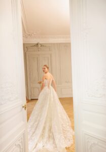 Pallada 4 wedding dress by wona concept from atelier lumiere collection