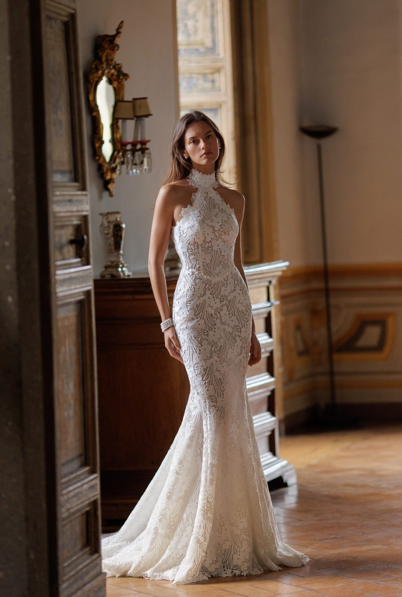 Different types of wedding dresses: all about silhouettes shapes